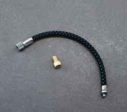 Adaptator for pump type presta valve and shrader