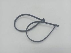 2 pinces à pantalon noires en matière plastique - Neuves, ancien stock des années 70 vélo vintage ancien rétro