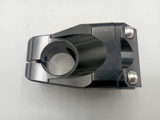 controltech potence noire BMX  dh aluminium 1 1/8" cnc
