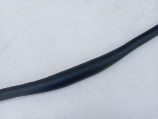 vtt handlebar noir aluminium 31.8 mm 680 mm