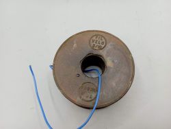 fil dynamo électrique bleu feu dynamo ancien stock années 70