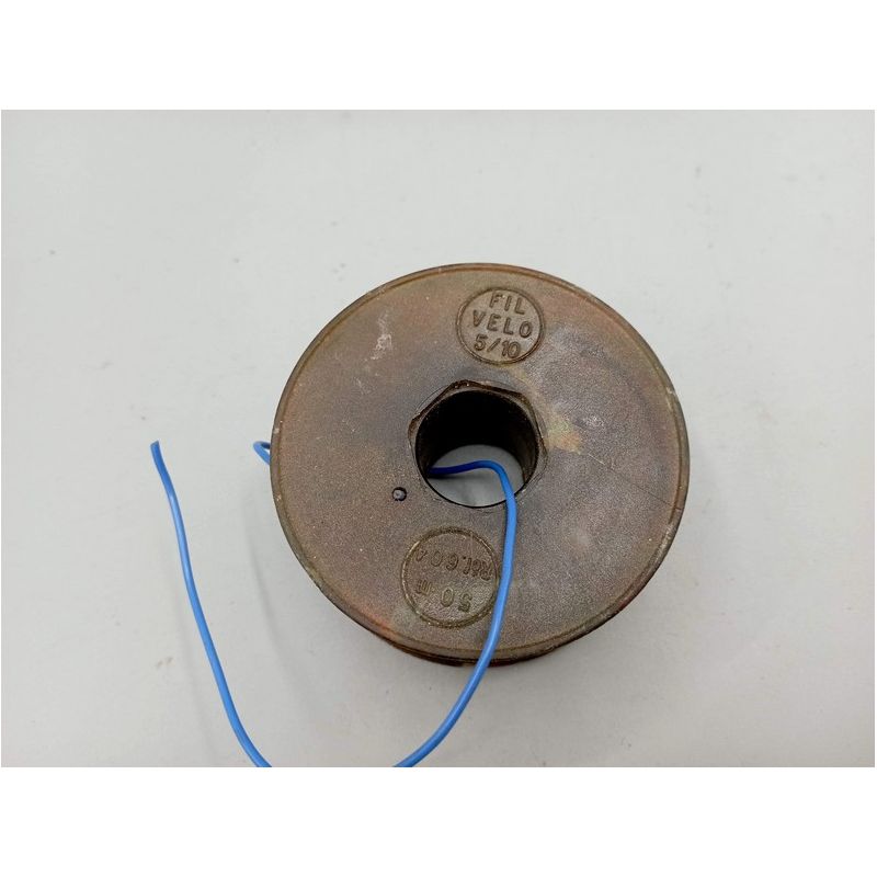 fil dynamo électrique bleu feu dynamo ancien stock années 70
