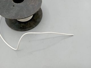fil dynamo électrique blanc feu dynamo ancien stock années 70