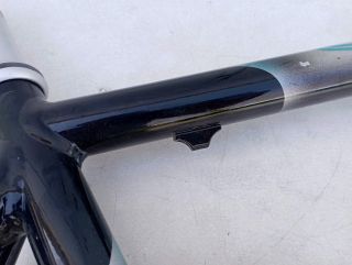 cadre cbt italia aluminium proteus vintage années 90 2000