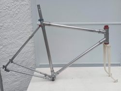 cadre velo de course Peugeot PR 10 orange Reynolds 531 acier vintage