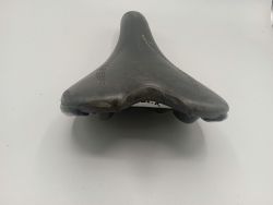 Fizik Aliante Graphite Twinflex vintage road bike saddle