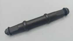 axe pédalier yst 121 mm boitier pédalier