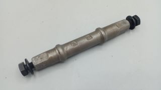 axe pédalier stronglight 125 mm
